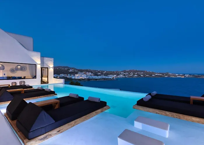 Psarou Black Villa *