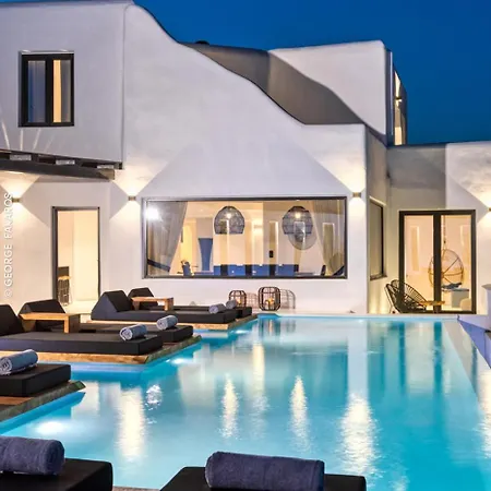 Psarou Black Villa *