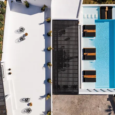 Villa Psarou Black