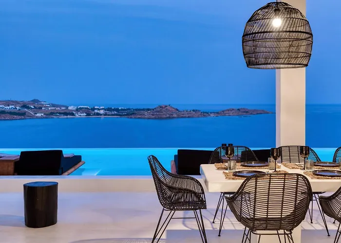 Psarou Black * Πλατύς Γιαλός