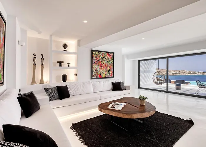 Psarou Black Πλατύς Γιαλός